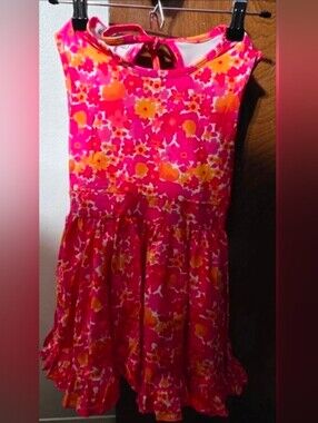 Girlhood Floral Dress NEW - Size 6